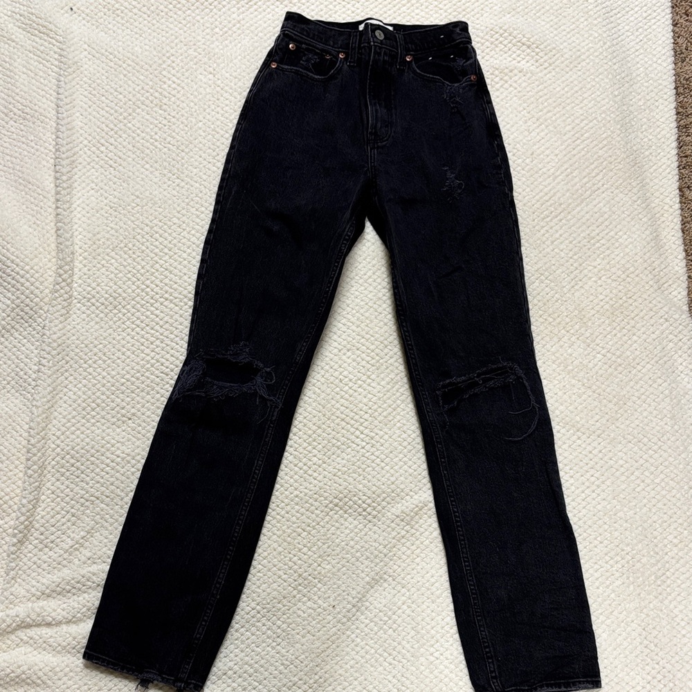 Abercrombie 90s high rise black jeans